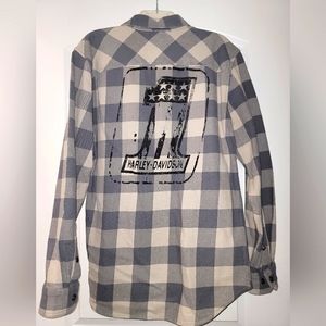 Harley-Davidson heavy weight button (snap) up shirt size M